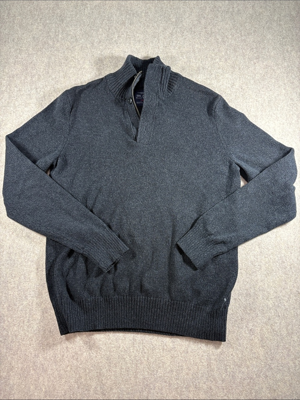 American Eagle Men’s 2013 Charcoal Knit Pullover 1/4 Zip Sweater size L EUC